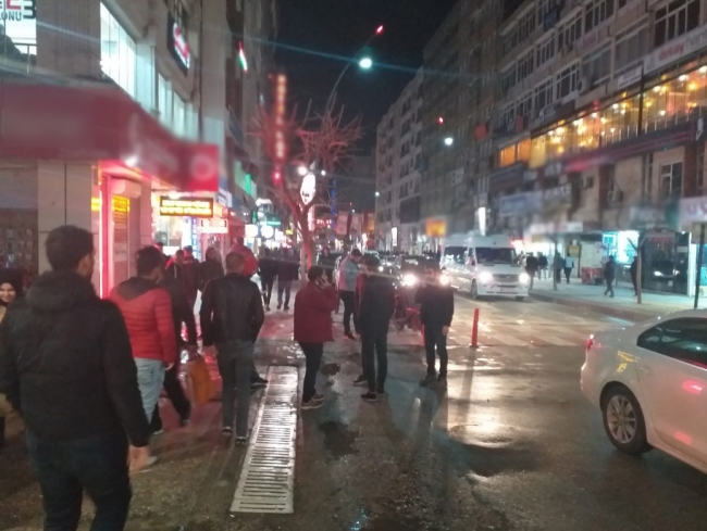 Elazığ'da 5,2 büyüklüğünde deprem