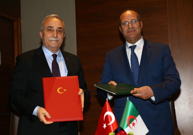 Türkiye ve Cezayir arasında birçok anlaşma imzalandı
