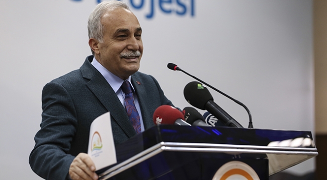 500 bin anaç koyun ve 250 bin düve projelerinde imzalar atıldı