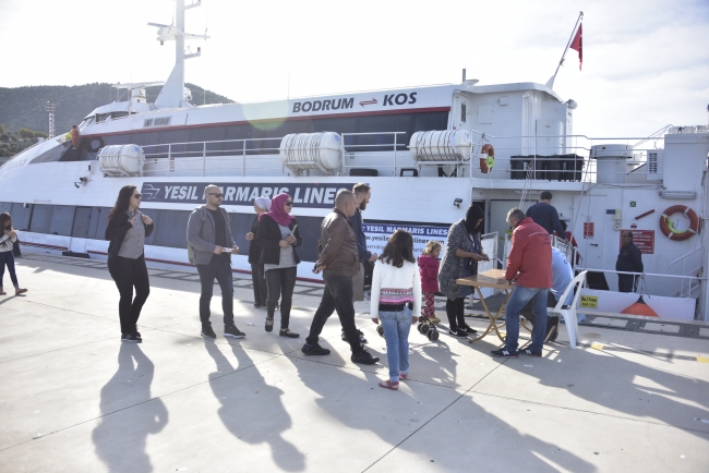 Bodrum'dan Yunanistan'a ilk katamaran feribot seferi başladı