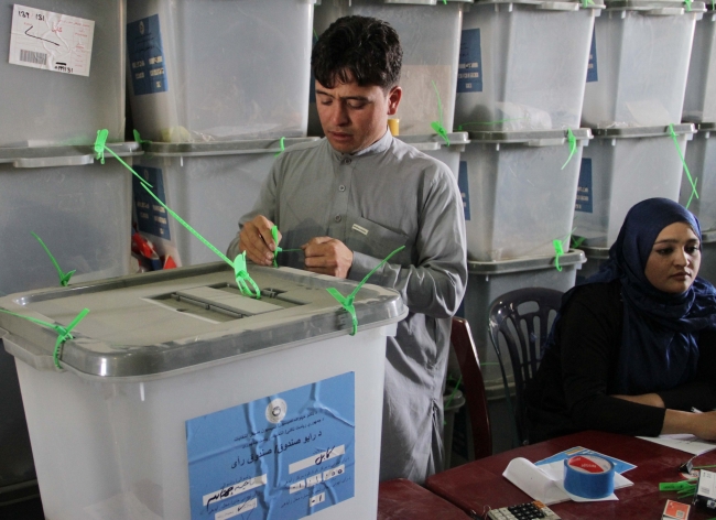 Afganistan halkı yarın sandığa gidiyor