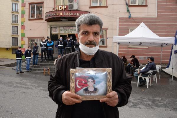 Evlat nöbetindeki ailelerden HDP'ye 'ajanda' tepkisi