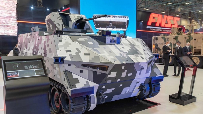 FNSS insansız zırhlı araçlarıyla IDEF'te
