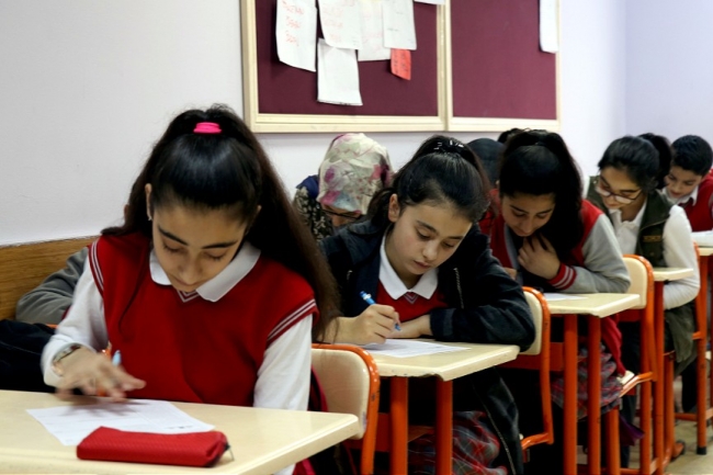 "Gözetimsiz sınav" uygulaması Ağrı'da da hayata geçirildi