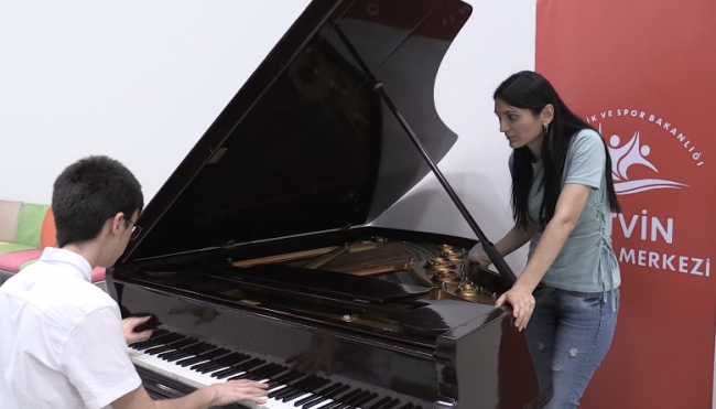 Artvinli genç piyanistler İtalya'da Türkiye'yi temsil edecek