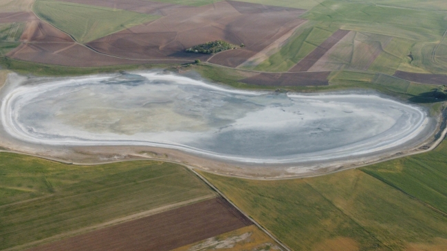 Düden Göl'ü ile Küçük Göl kurudu