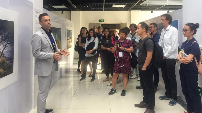 Türk fotoğrafçı Kulaksız'dan bir ilk!