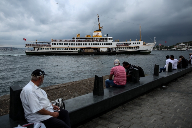 İstanbul'da beklenen yağış başladı