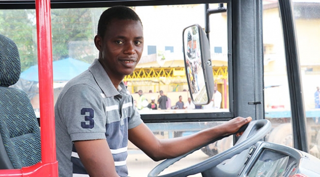 Gine'de toplu taşıma Türkiye'ye emanet