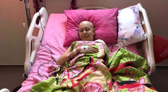 Kanser hastası Gamze, azmi ve enerjisiyle hayata tutunuyor