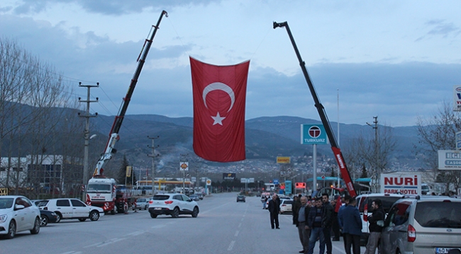Afrin gazisine coşkulu karşılama