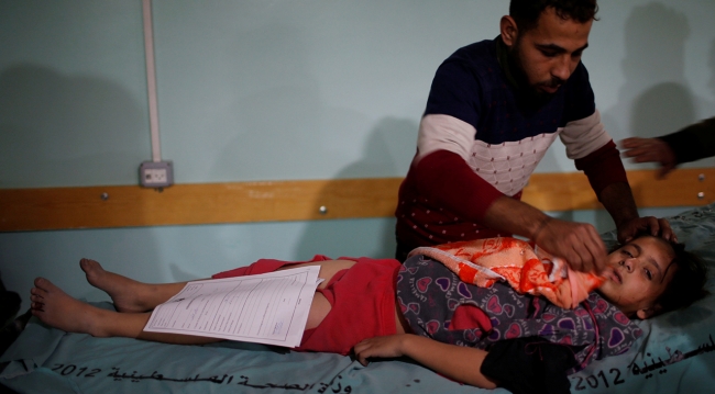 İsrail'den Gazze Şeridi'ne hava saldırısı: 15 yaralı