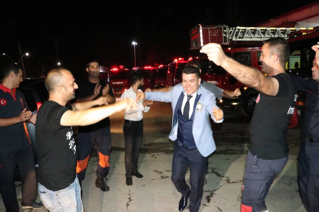 İtfaiye aracı "gelin arabası" oldu