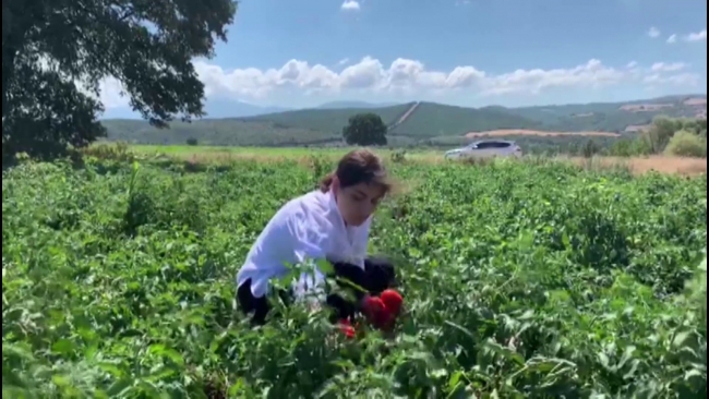 Hayallerini gerçeğe dönüştüren genç girişimci yöresel lezzetleri satıyor