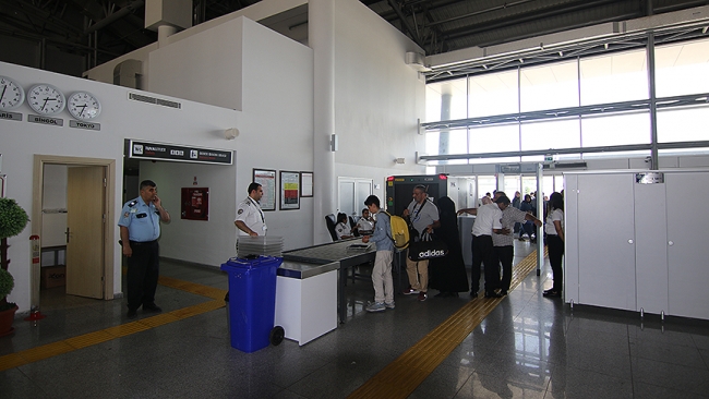 Yarım bırakılan Bingöl Havalimanı 700 bin kişiye hizmet verdi