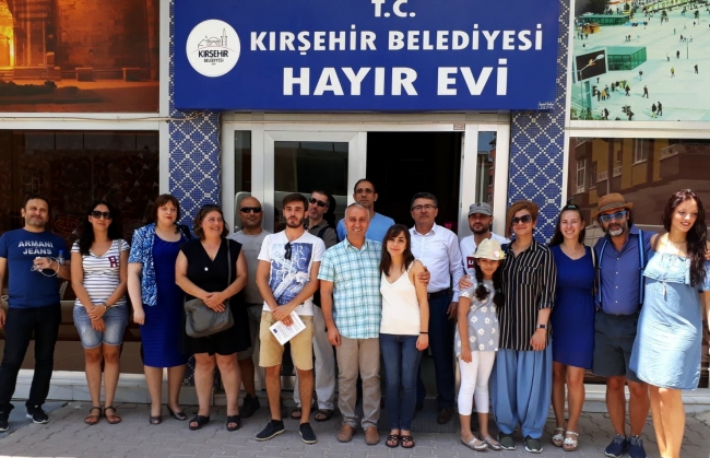 Avrupalı yardım gönüllüleri Türk misafirperverliğine hayran kaldı
