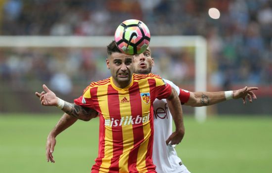 Galatasaray bu sezon ilk kez puan kaybetti