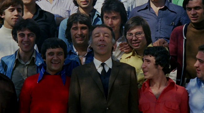 Münir Özkul hayatını kaybetti