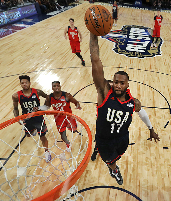 All-Star'ın 'ilk galibi' dünya takımı