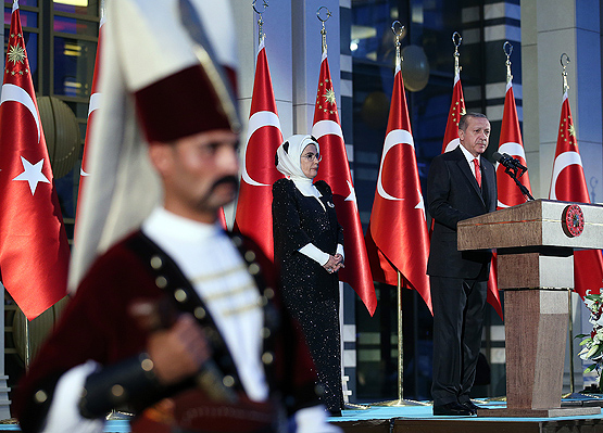 'Terör örgütleri kullanılarak oynanan oyunları görüyoruz'