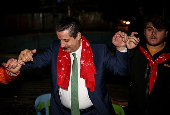 Bakan Çelik 50 gencin 'asker gecesi'ne katıldı