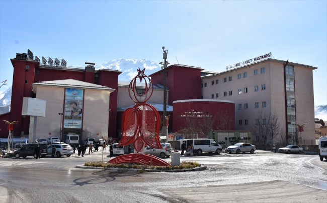 Sağlık yatırımları, Hakkari'de çevre illere bağımlılığı azalttı