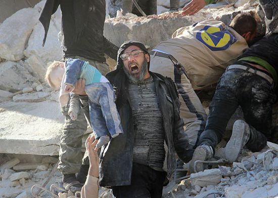 Rus jetleri Halep'te sivilleri vurdu, 14 ölü, 20 yaralı