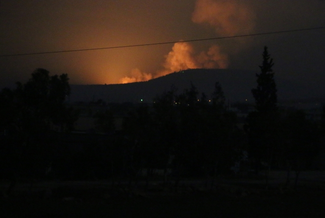 Halep ve Hama'da askeri üslere füze saldırısı