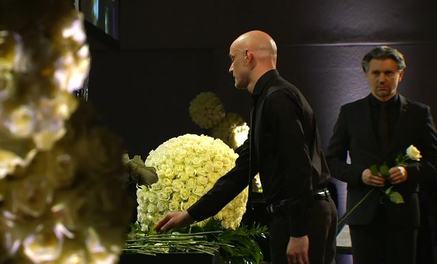 Almanya'da ırkçı saldırının kurbanları anıldı