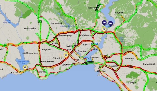 Hafta sonu sokağa çıkma kısıtlaması öncesi İstanbul'da trafik yoğunluğu... 4 Aralık 2020 İstanbul trafik durumu...