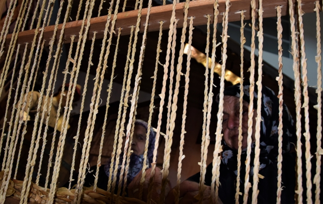 Müzede hasır örmeyi öğretiyorlar