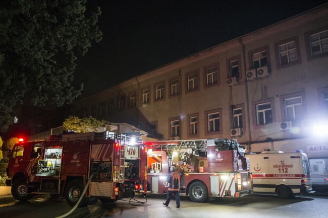 Sultan Abdülhamid Han Eğitim ve Araştırma Hastanesi'nde yangın