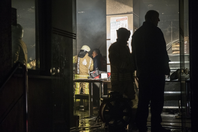 Sultan Abdülhamid Han Eğitim ve Araştırma Hastanesi'nde yangın