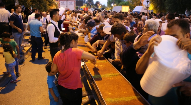 Hatay'ın ana vatana katılışının 78. yıl dönümüne 78 metrelik künefe