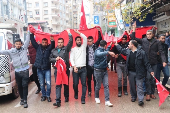 Reyhanlı'da binler Zeytin Dalı Harekatı için hazır
