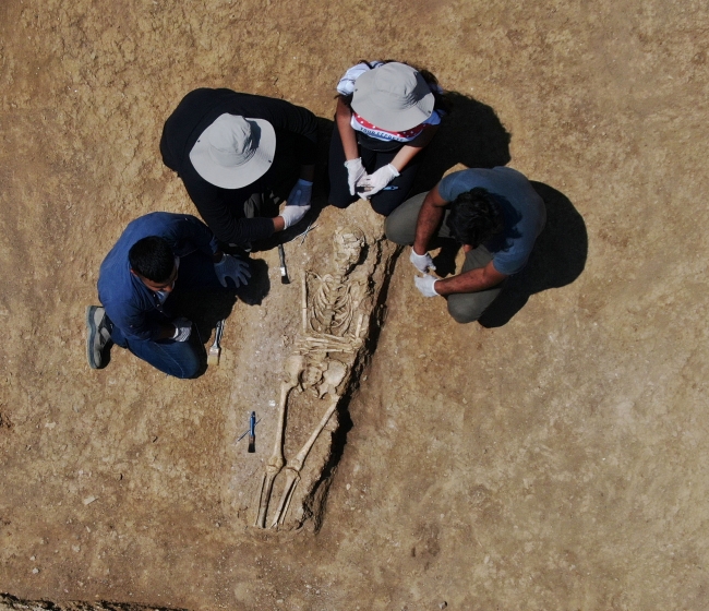 Haydarpaşa Garı'ndaki arkeolojik kazılar tarihe ışık tutuyor