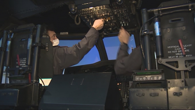 Jandarmanın helikopter pilotları yerli simülatörle eğitiliyor