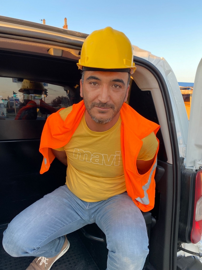 Kendisini inşaat mühendisi olarak tanıtan hırsızlık şüphelisi yakalandı
