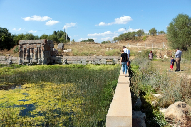 Eflatunpınar Hitit Su Anıtı turistlerin gözdesi oldu