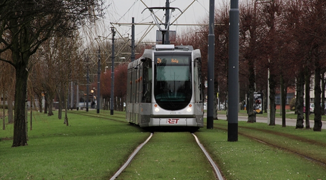 Hollanda'da toplu taşıma çalışanları grevde