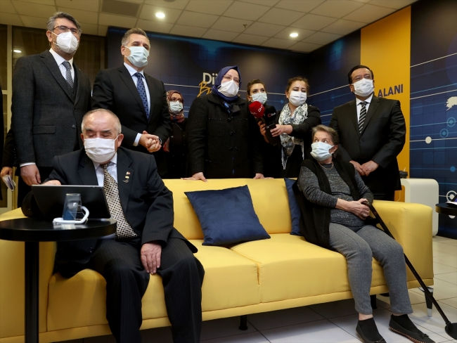 Huzurevlerinde "Dijital Bahar" dönemi başladı