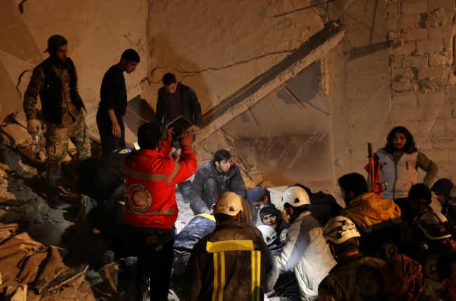 İdlib'de dört ayrı patlama: 32 ölü, 70'in üzerinde yaralı