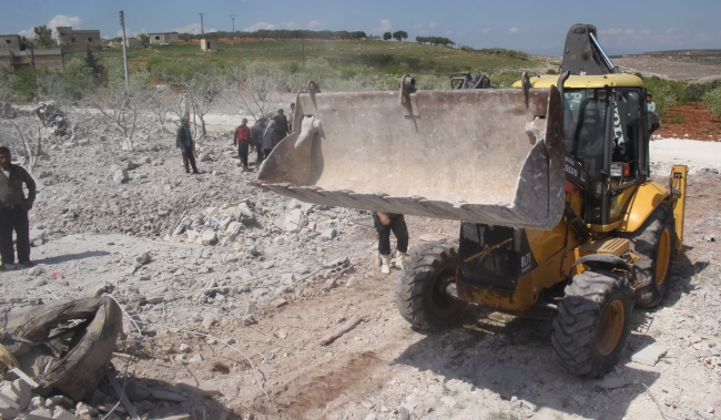 İdlib'de sivil yerleşim yerleri yoğun saldırı altında: 6 ölü, 10 yaralı