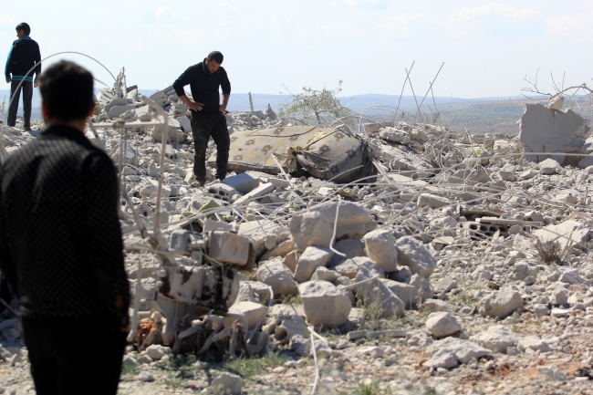 İdlib'de sivil yerleşim yerleri yoğun saldırı altında: 6 ölü, 10 yaralı