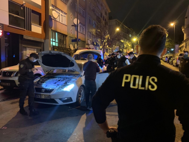 İhbar üzerine durdurulan şüpheliden gazeteciye: Böyle çek de bari şeklimiz olsun