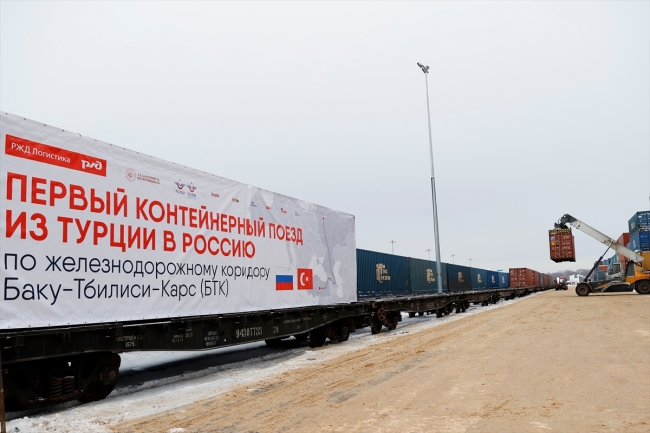Rusya'ya giden ilk ihracat blok treni hedefe ulaştı