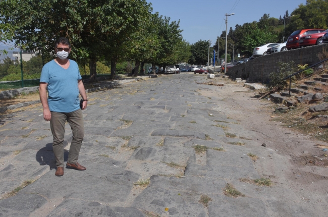 2 bin yıllık tarihi İpek Yolu, pazar yeri ve otopark oldu