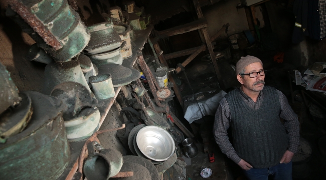 Unutulmaya yüz tutan mesleğini yaşatmak istiyor
