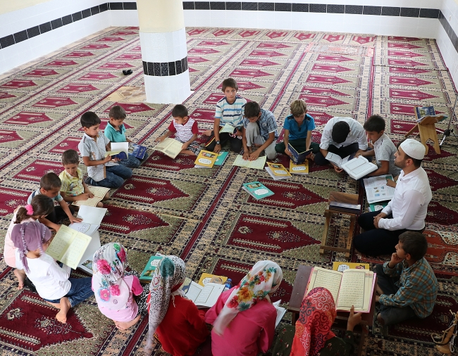 Camide imam, minderde antrenör