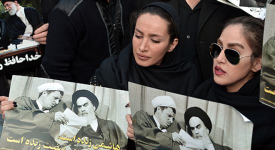 Rafsancani'nin cenaze töreninde muhalif liderlere destek